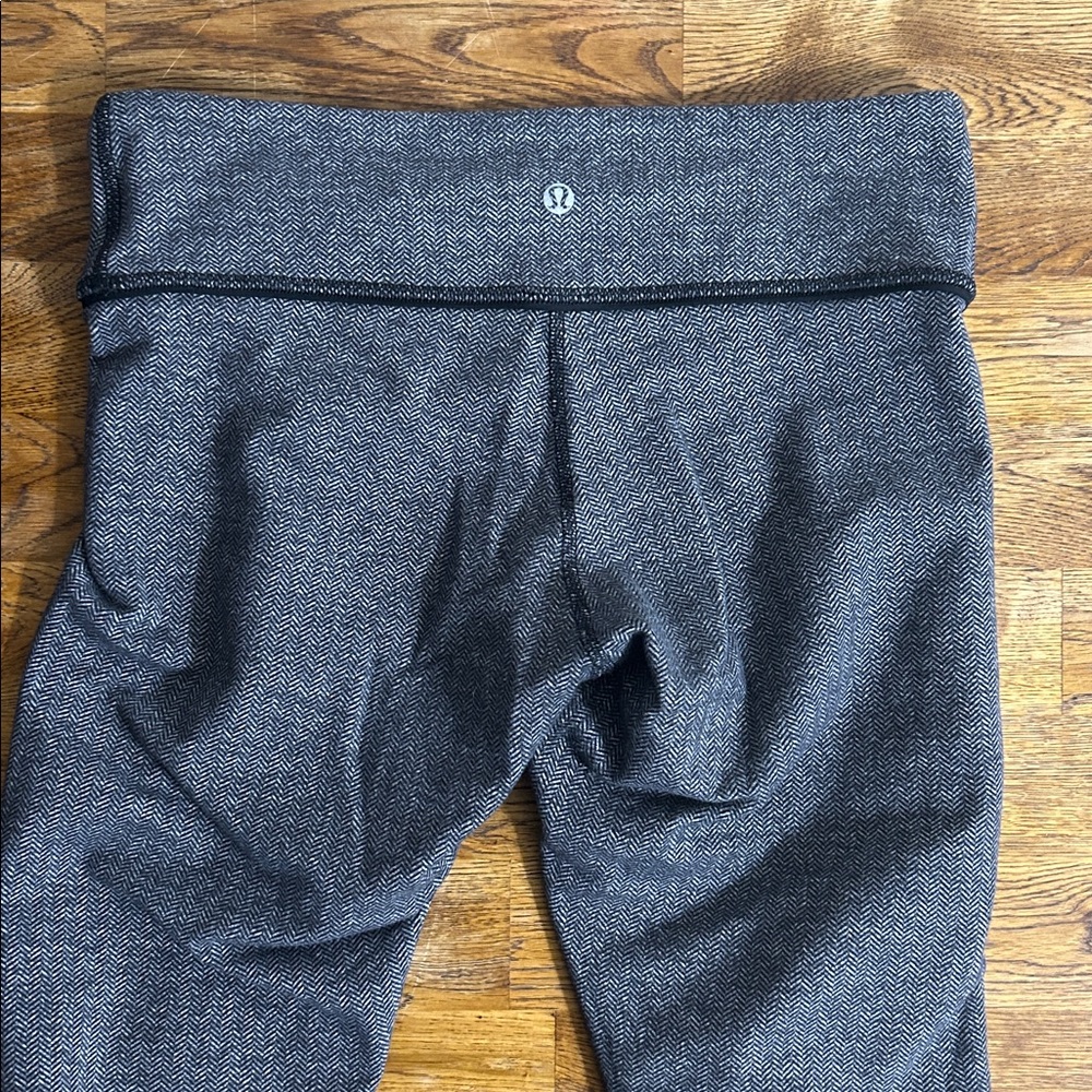 Lululemon Herringbone Black White High Rise Leggings